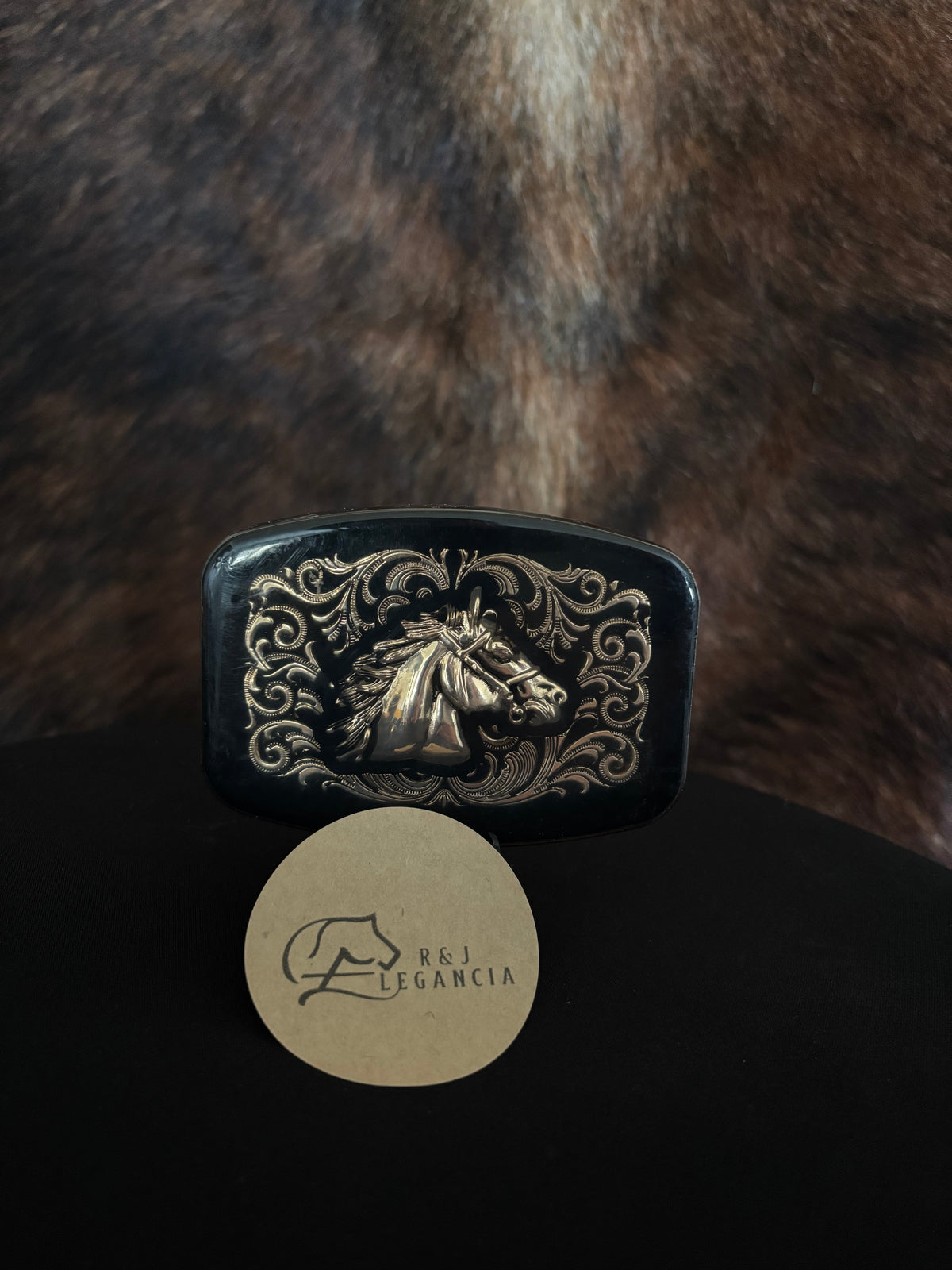 Belt buckle