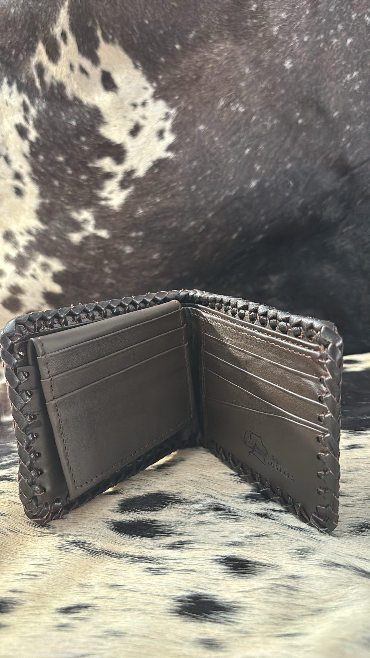 Braided lizard wallet