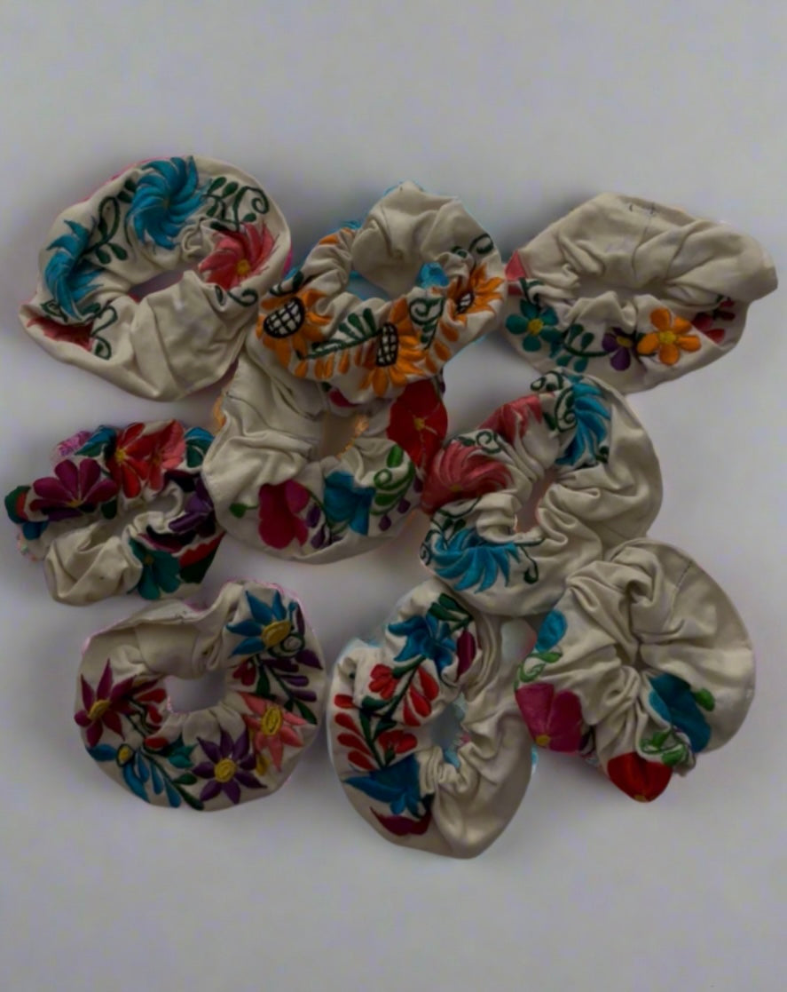 Scrunchie artesanal