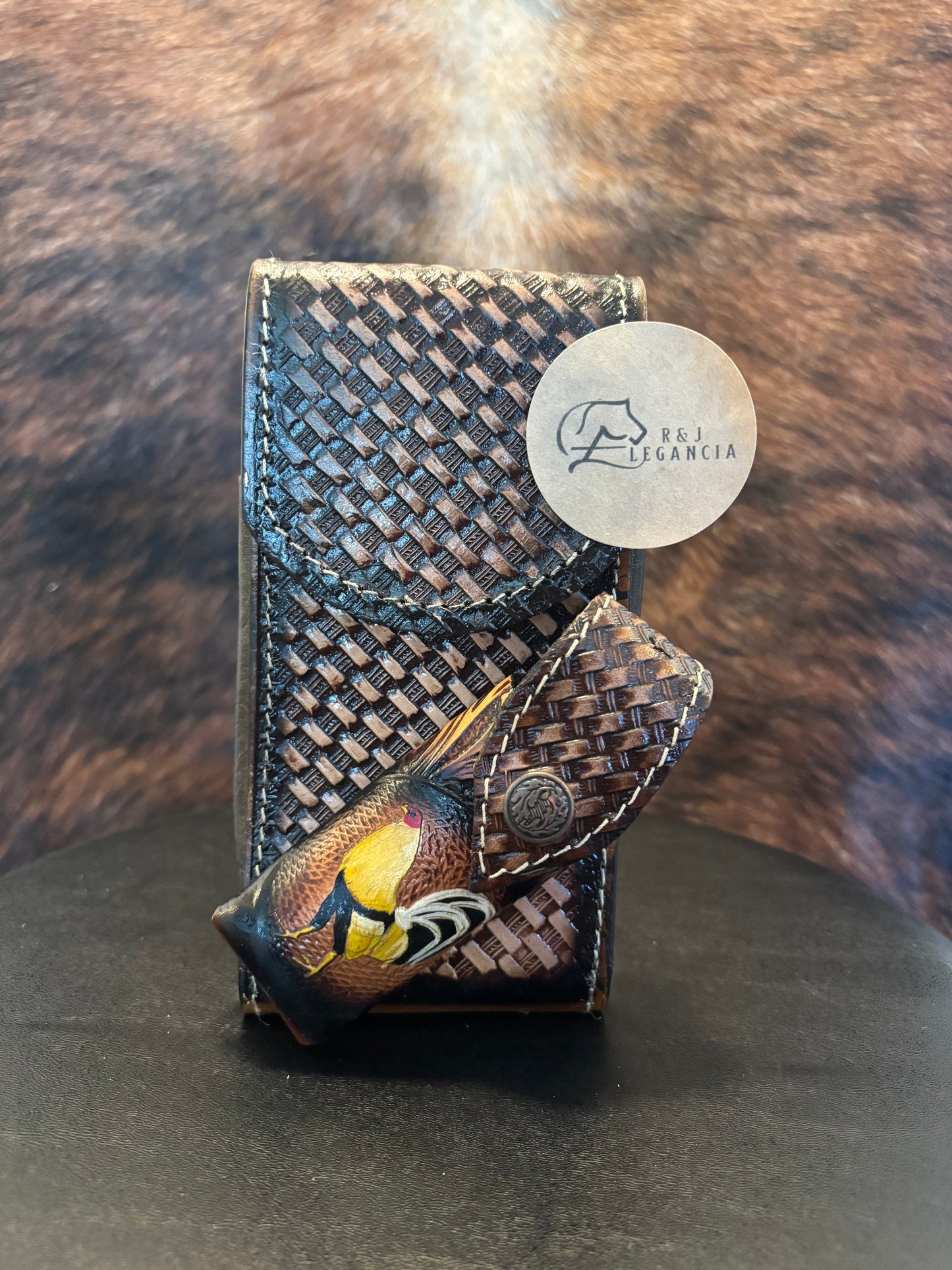 Funda de celular y navajero