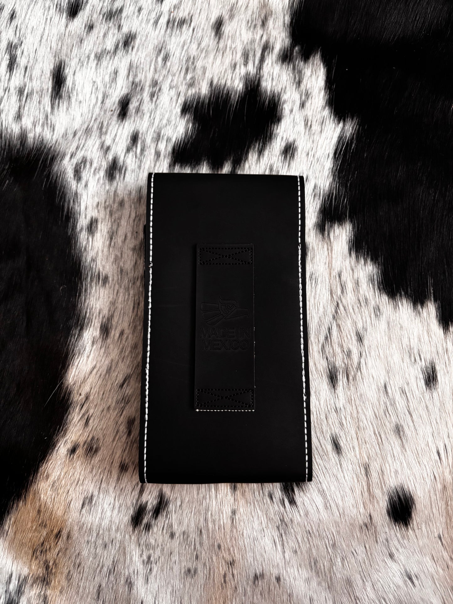 Funda de celular y navajero