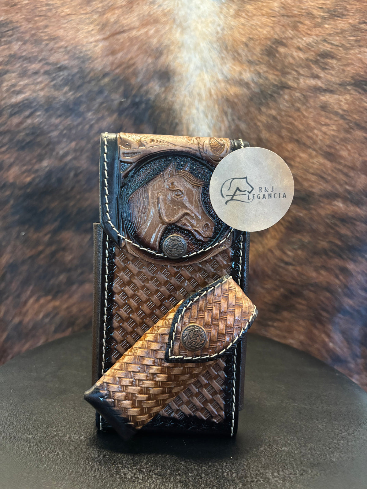 Funda de celular y navajero