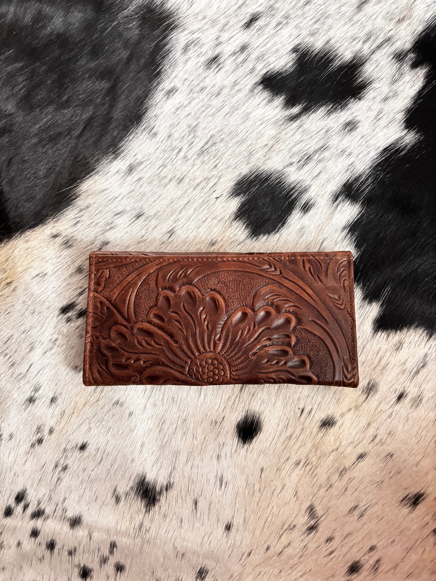 Cartera cincelado flor