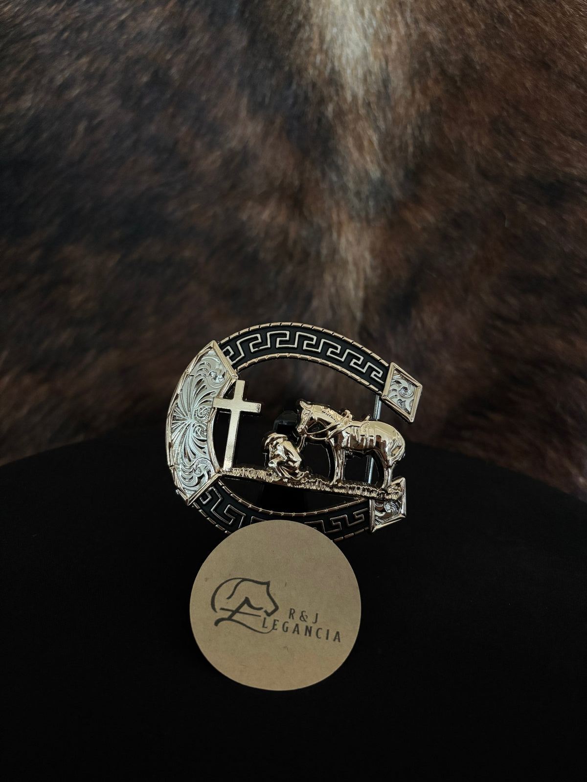 Belt buckle
