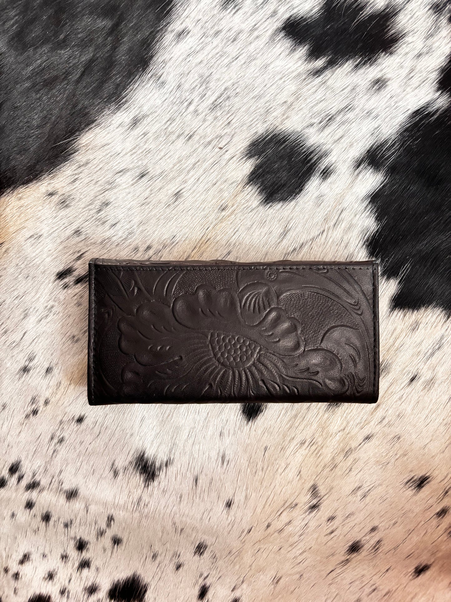 Cartera cincelado flor