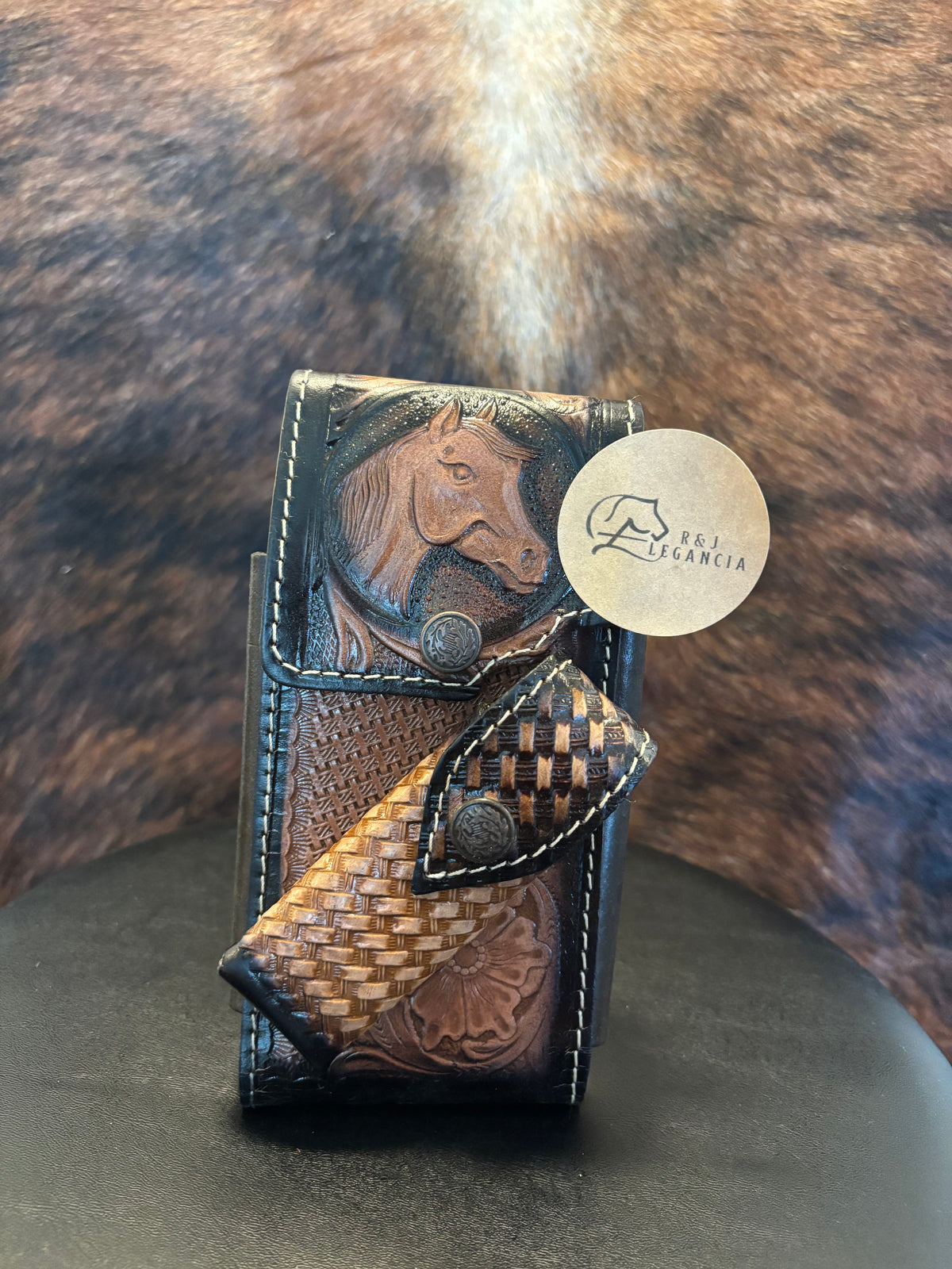 Funda de celular y navajero