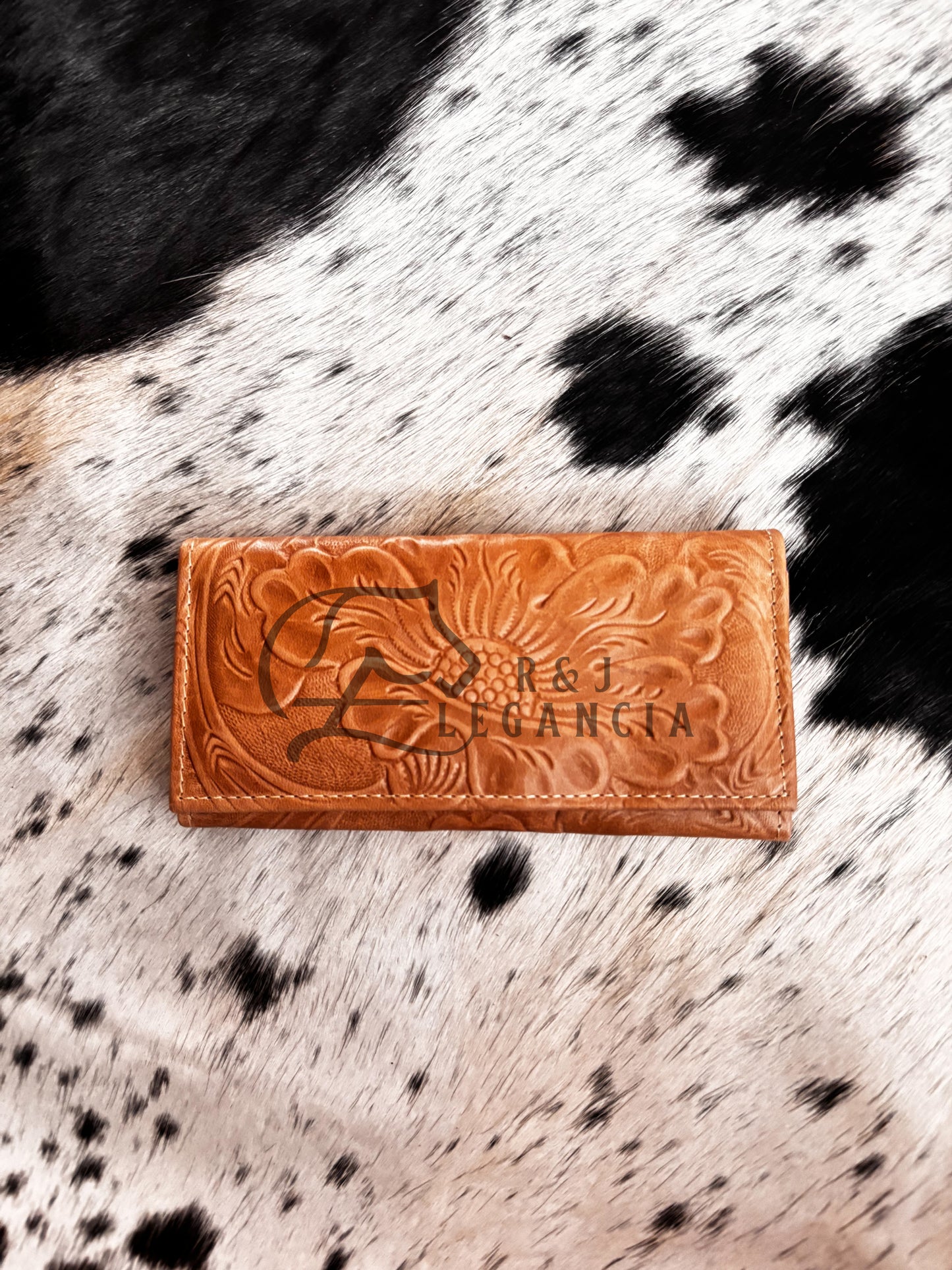 Cartera cincelado flor