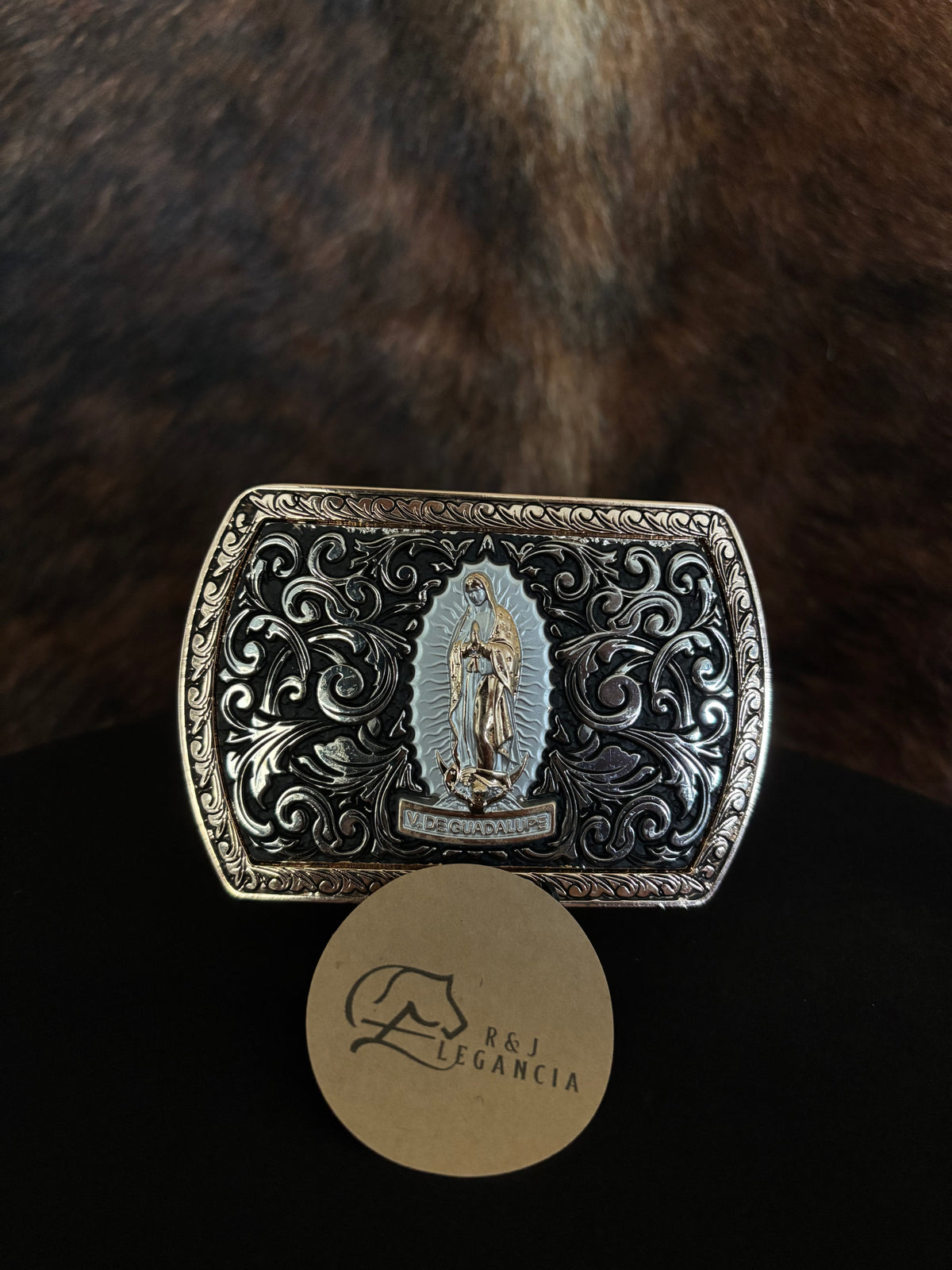 Belt buckle
