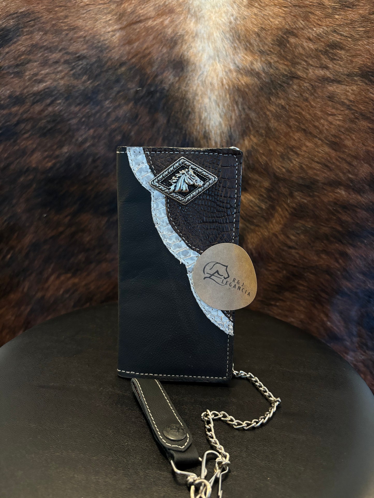Bifold wallet