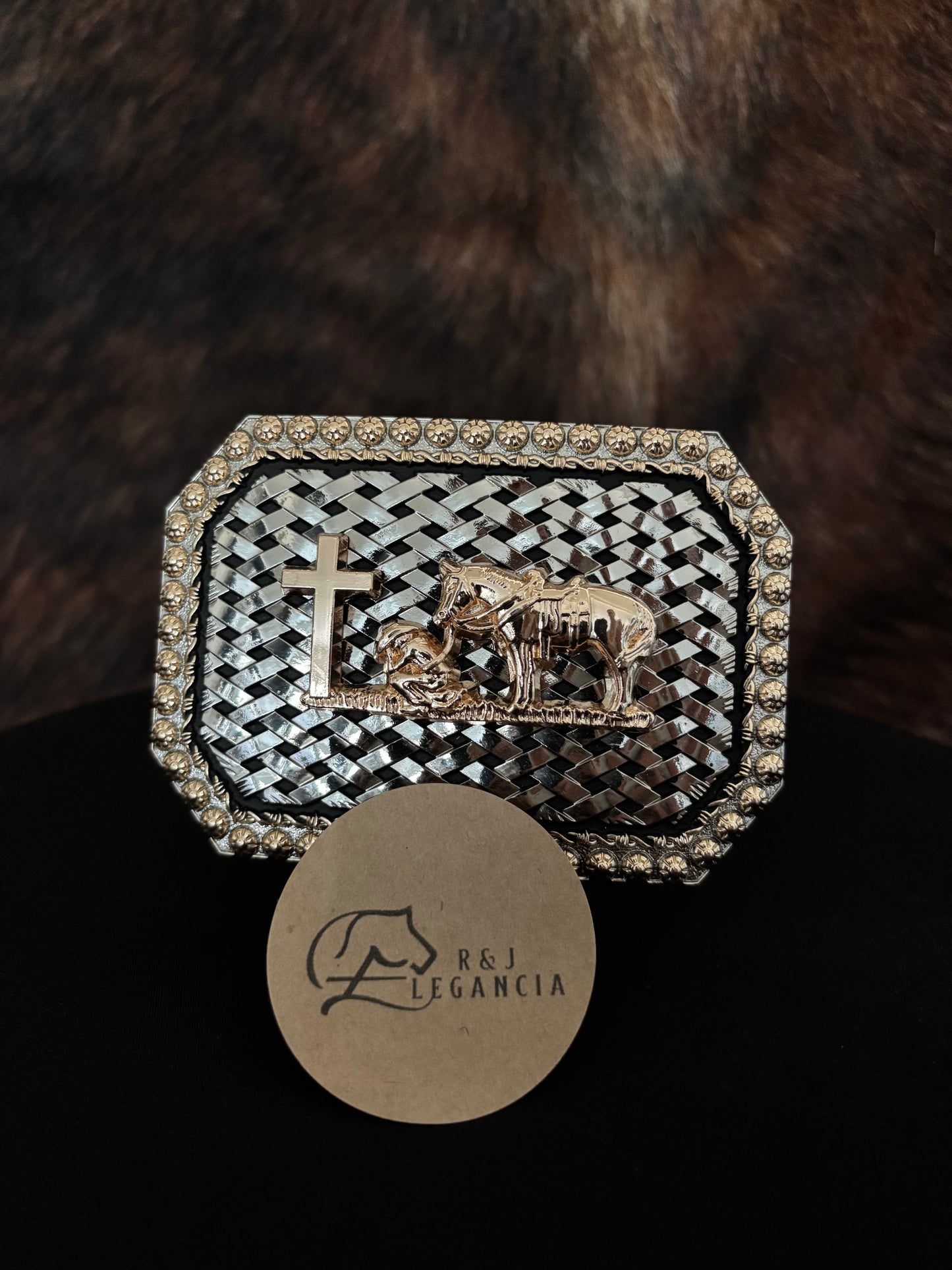 Belt buckle