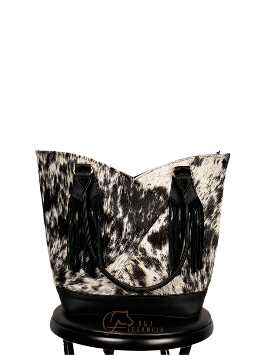 Cowhide Shoulder Bag Black